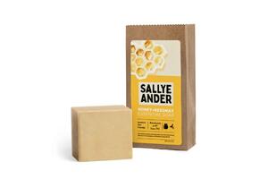 SallyeAnder Honey & Beeswax Soap