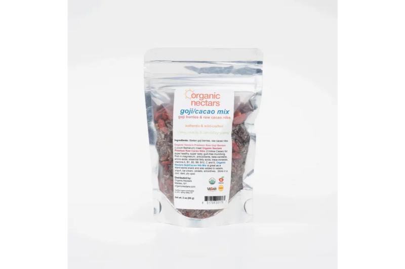 Gojiberries and Cacao Nibs Mix - 3oz